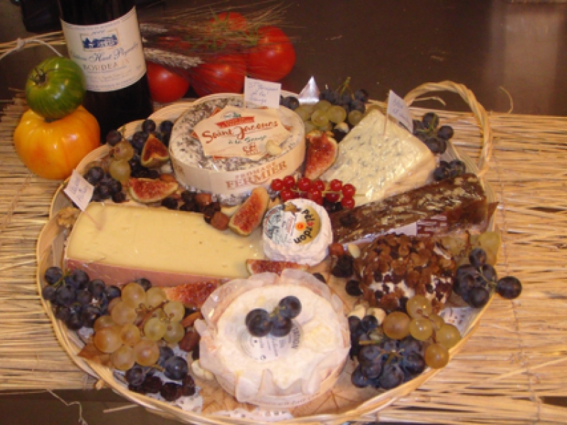 La Bella Frutta - Panier de fromage. 